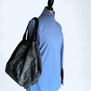 SOLD- Diesel D- cage shopper bag